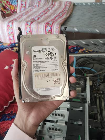 3TB HARD DISK 5 ADAD (FOR SALE)