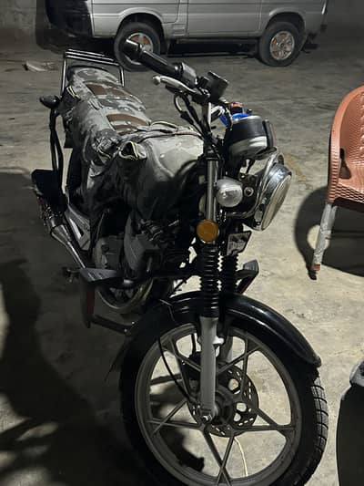 Suzuki 150gs se