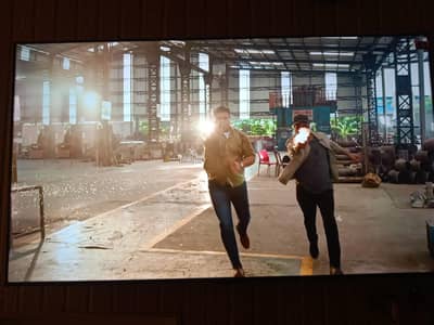 TCL 65 Smart QLED in new condition