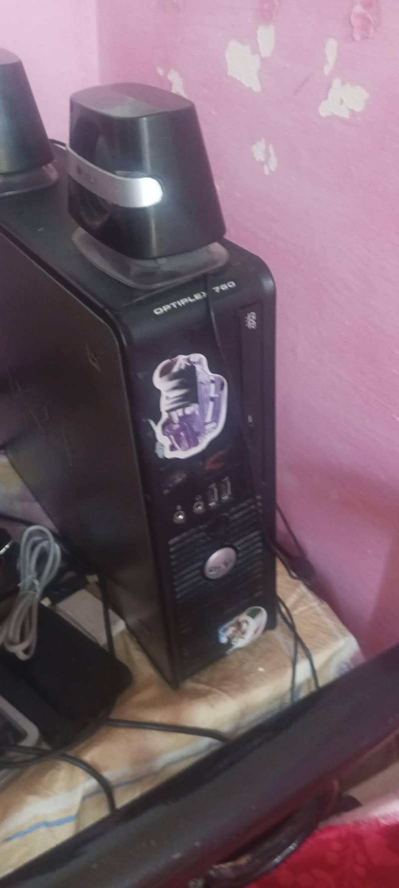 low setting gaming+work core i3,3.1hz,2gb ram,320GB HDD, WINDOW 7 0