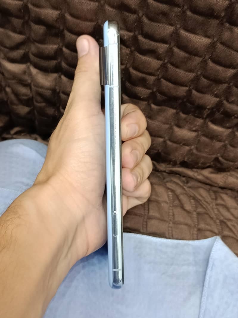 Google Pixel 8 Pro 5