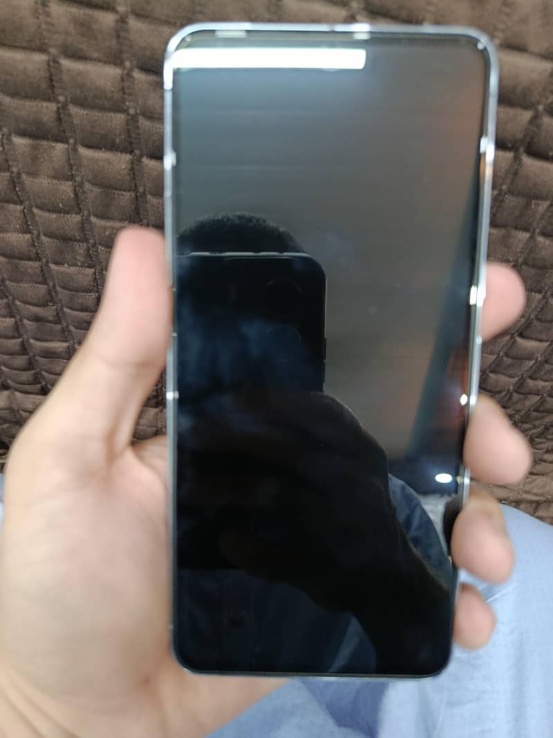 Google Pixel 8 Pro 6