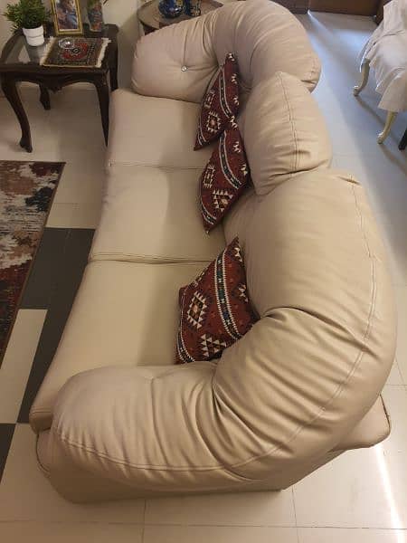 sofa 3 seater 0