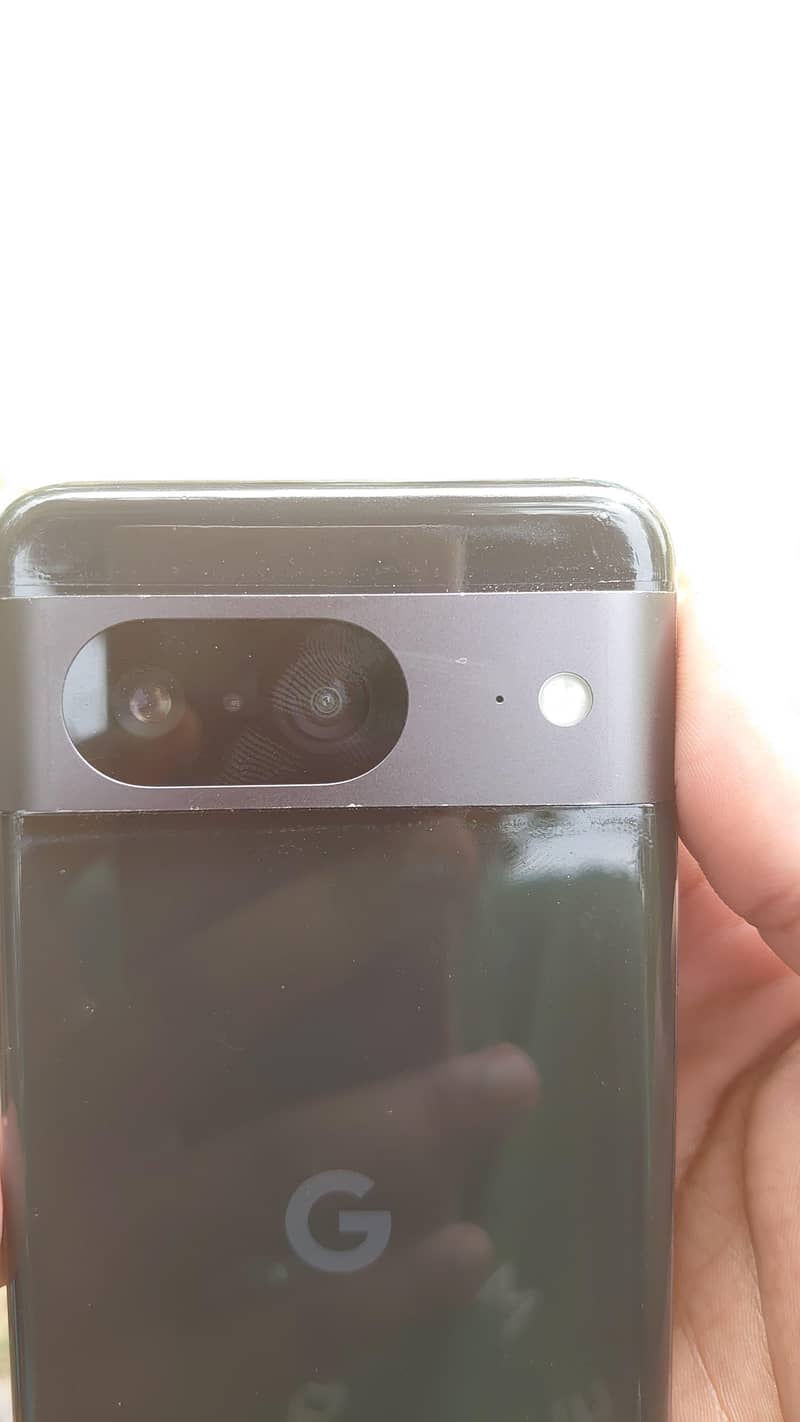 Google Pixel 8 3