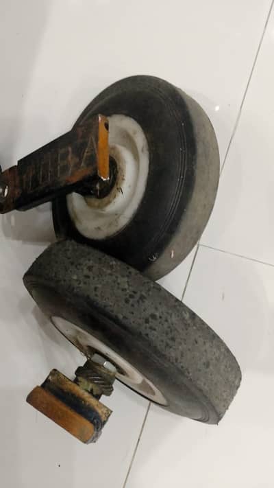 Scooty Side Wheels Scooty tyres