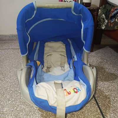 Baby Car Seat / Infant Carrier with Canopy – Good Condition