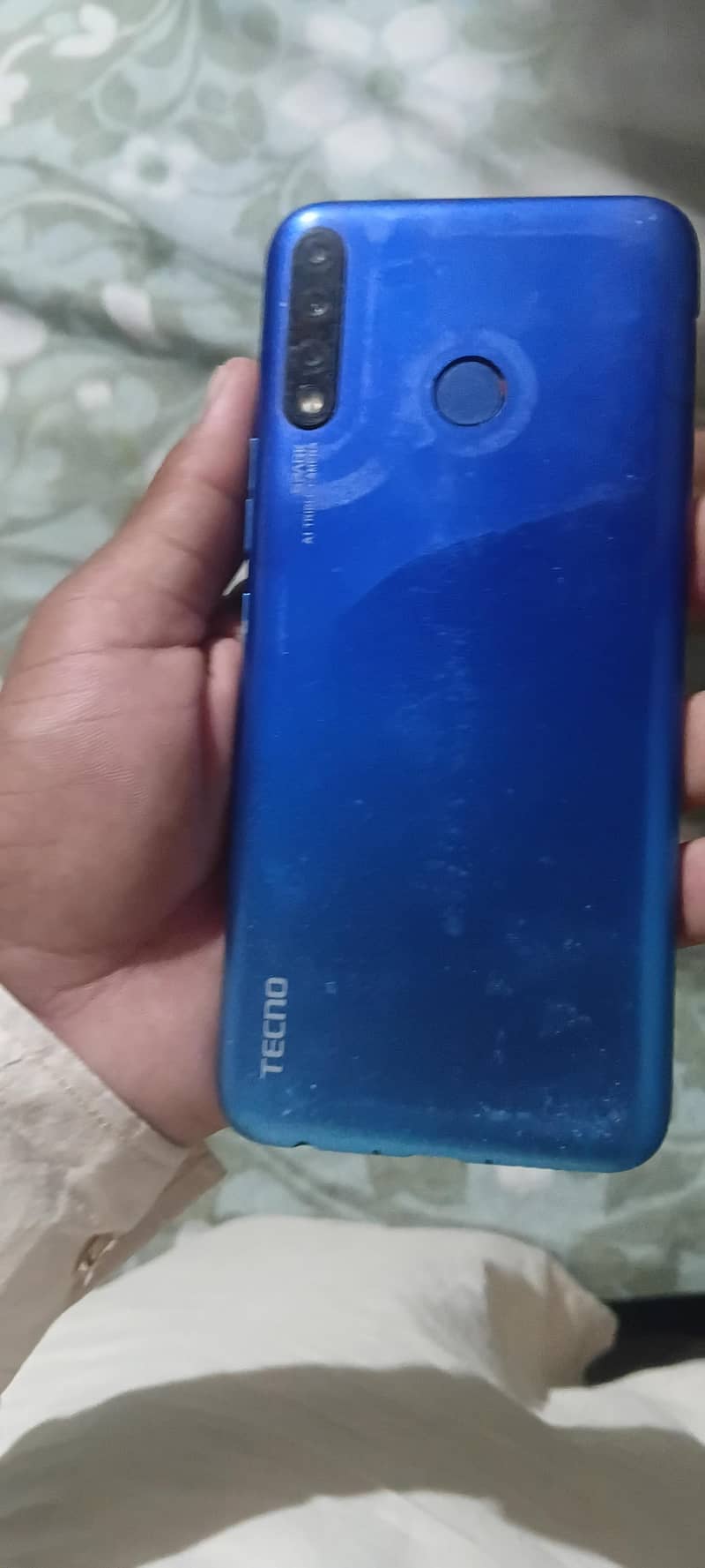 Tecno 4