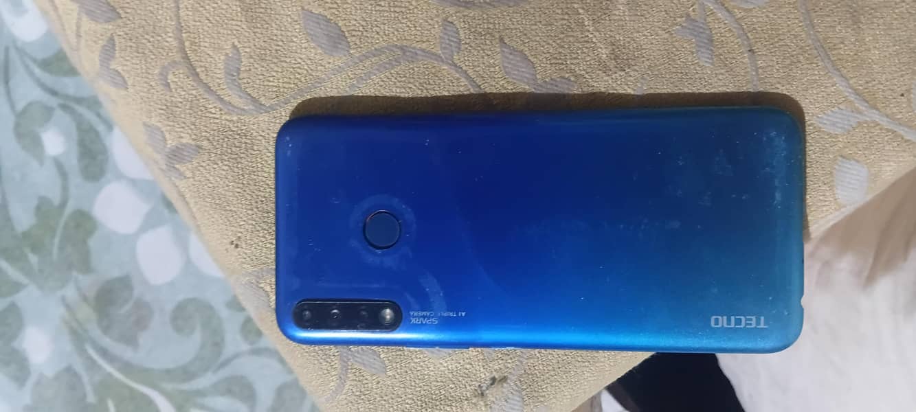 Tecno 6
