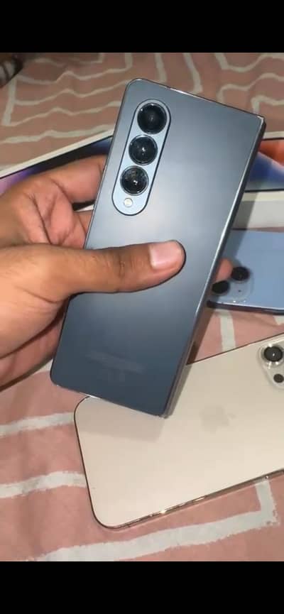 Samsung Mobile Z Fold 4