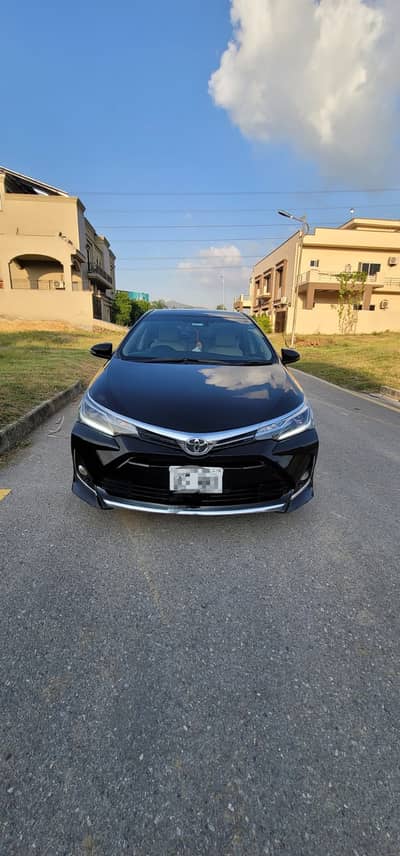 Toyota Corolla Altis Grande Cvt 1.8 2014 Altitude black