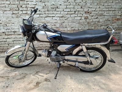 Hero 70cc 2010 Model Bike with all accessories