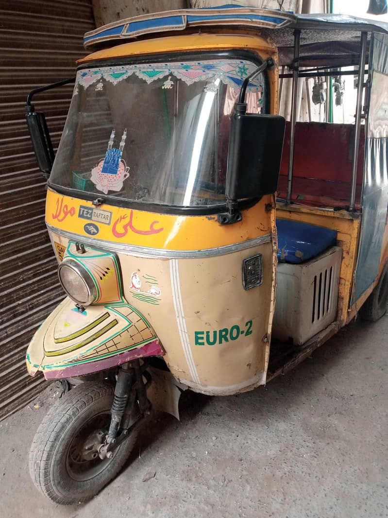 Auto rickshaw 0