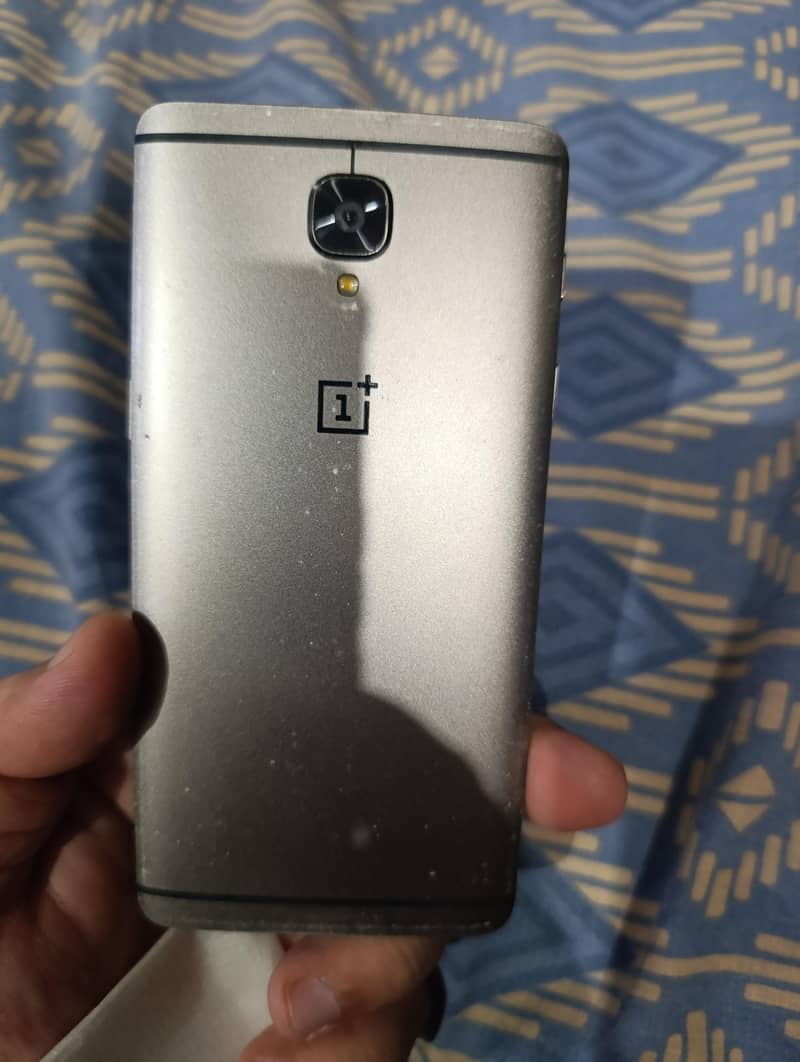 One Plus 3T 2