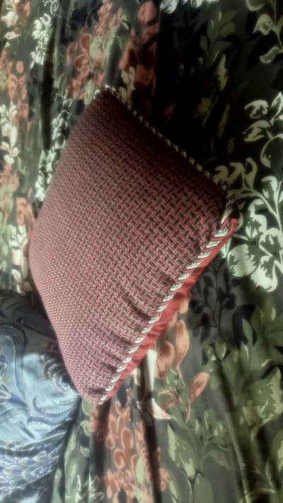 Cushion-8 pieces