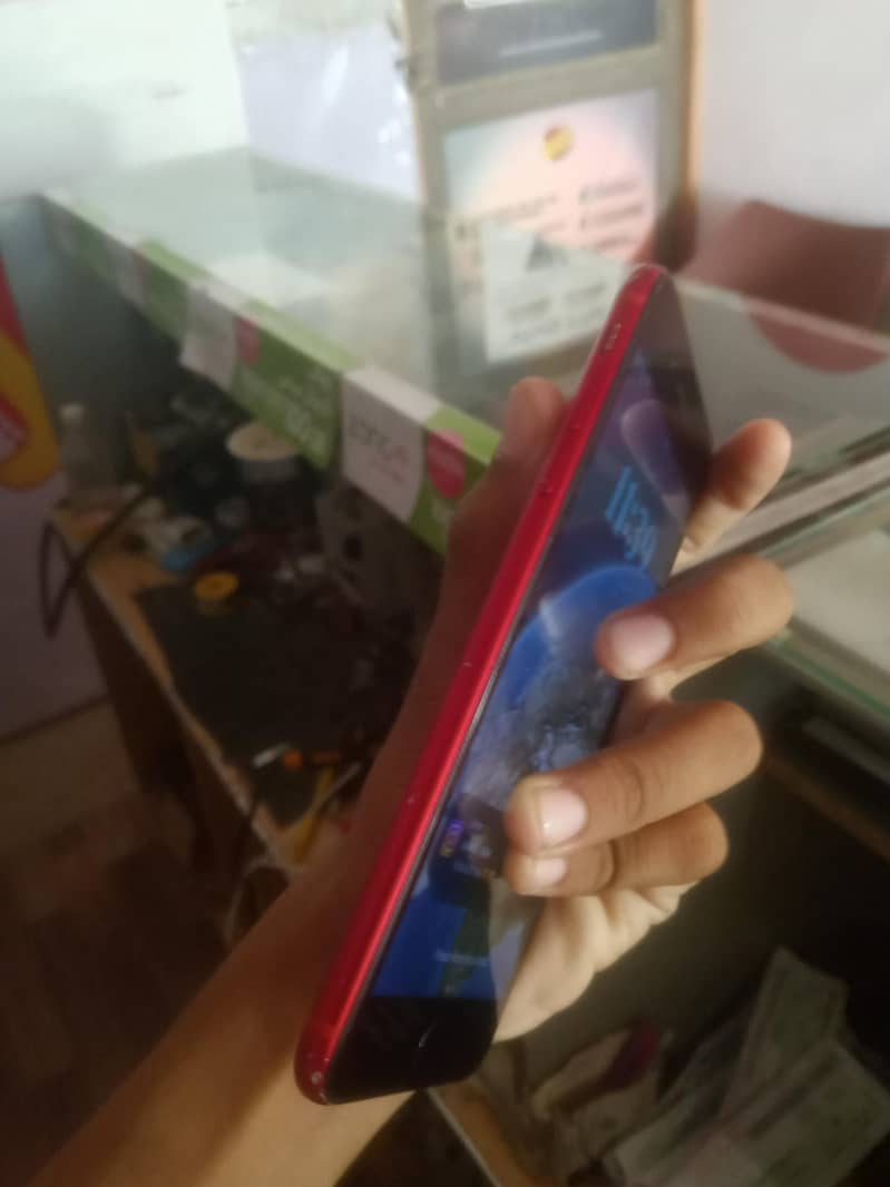 iPhone 8 Plus 3