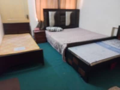 portion for rent female and male