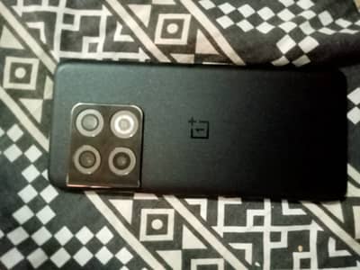 One Plus 10 Pro