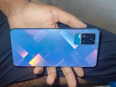 Vivo V21e