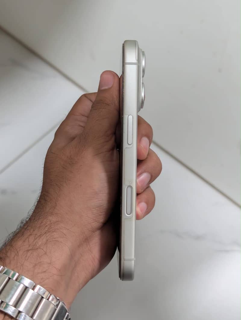 Apple iPhone 17 Pro 3