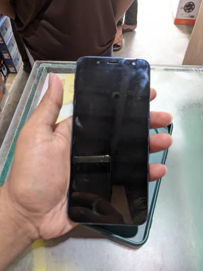 Samsung Mobile J6