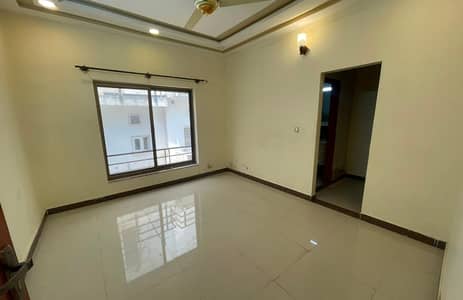 Sector C3 10 Marla Complete House Available For Rent On Prime Location And Reasonable Price