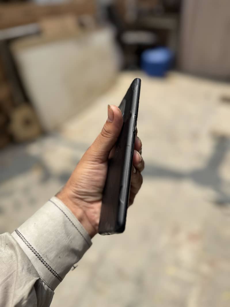 One Plus 10 Pro 3