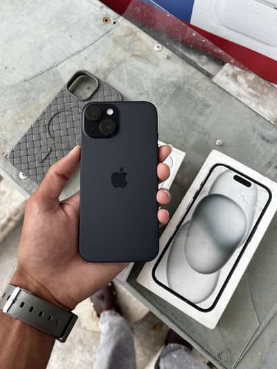 Apple iPhone 15