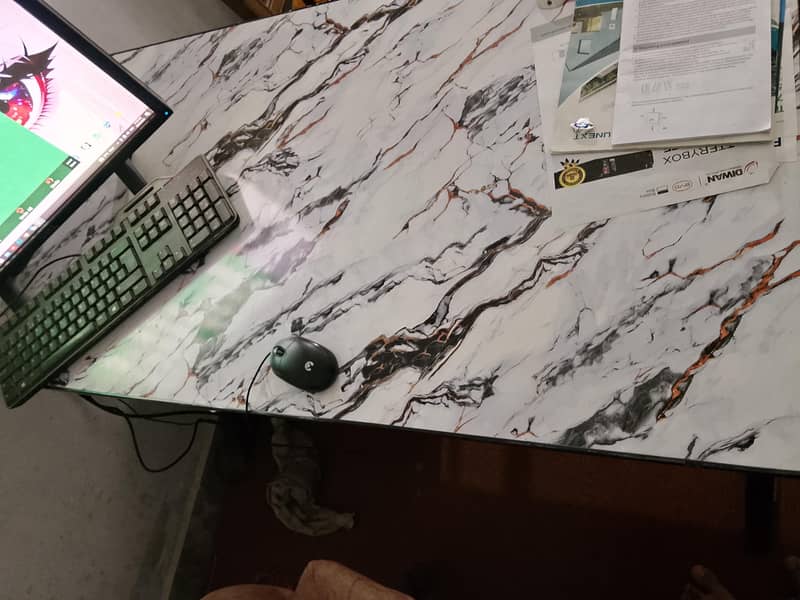 4.5 Feet length table Computer Table 1