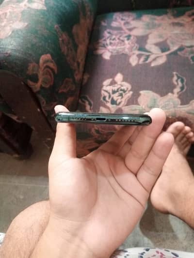 Apple iPhone 11 Pro Max Whatsapp number 03209539923