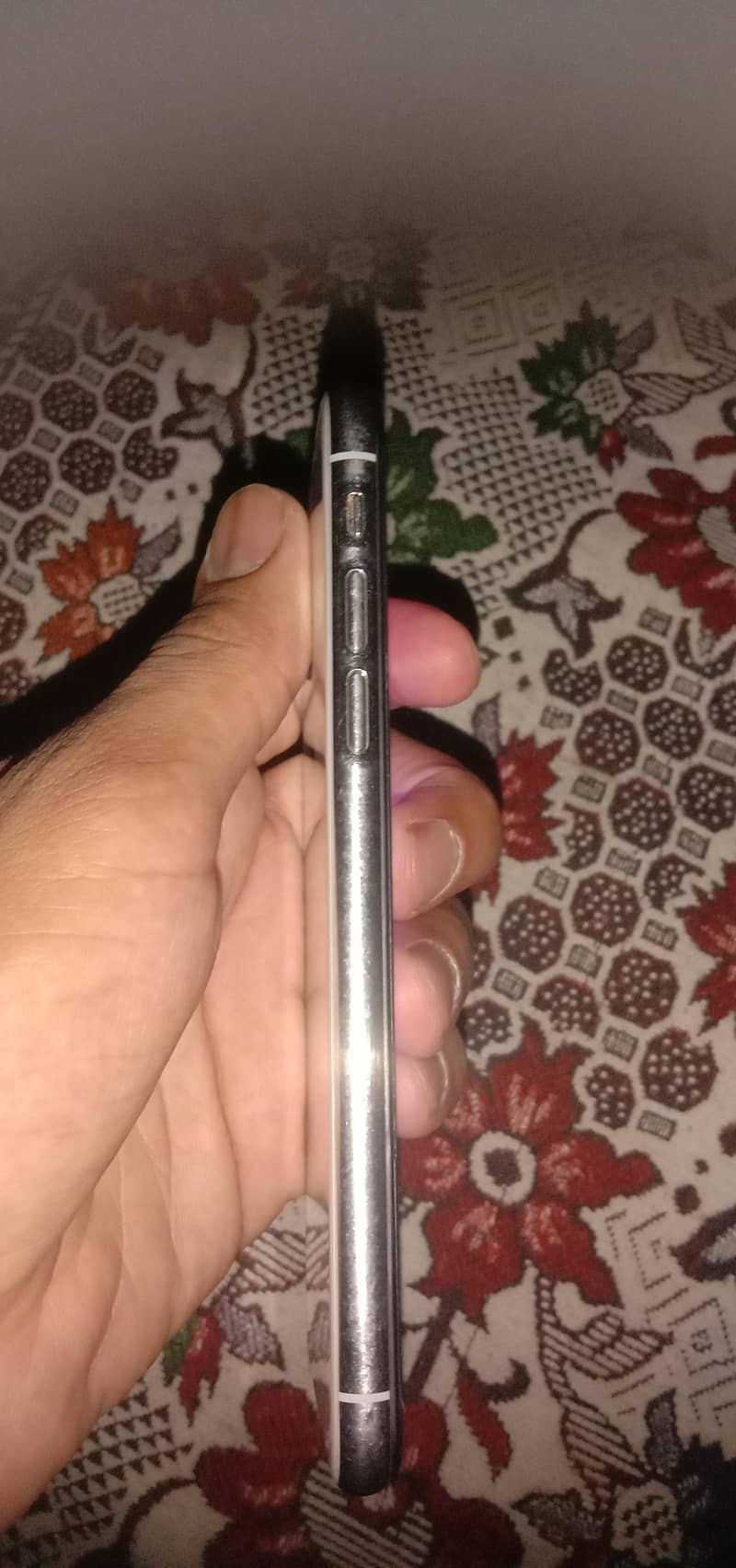 Apple iPhone X 4