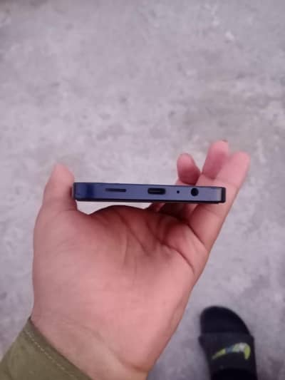 Samsung Mobile A06