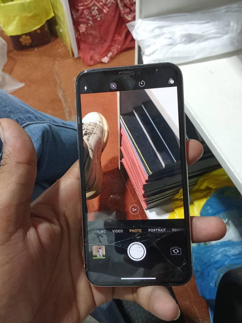 Apple iPhone X 5