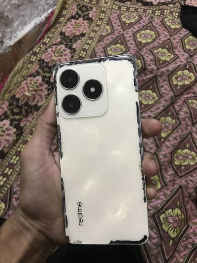 Realme C61