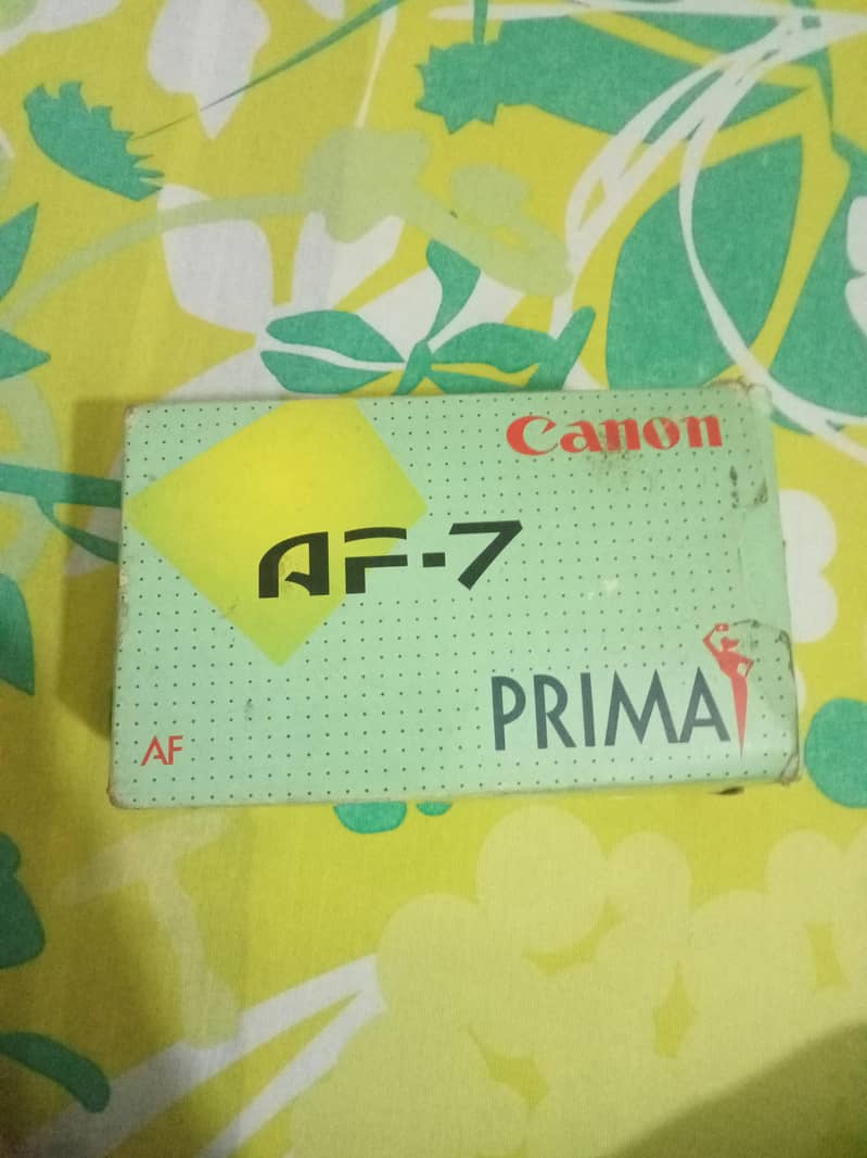 canon Prima AF-7 35mm Film cemra  . made in Japan / like new 2