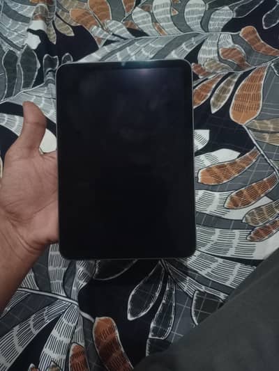 I paid mini 6 64 battery health 98.  charging time 196.