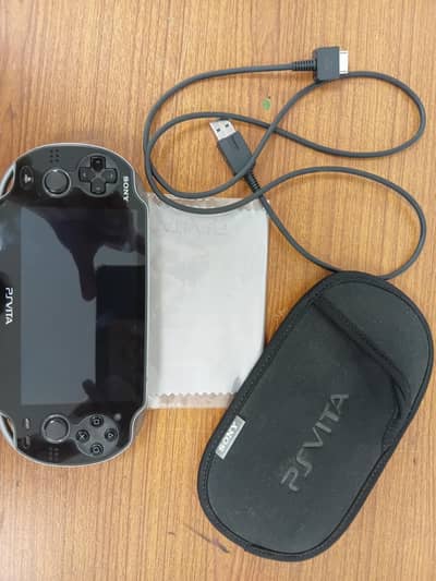 Sony PS VITA (PCH 1001)