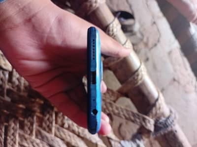 Itel v 3