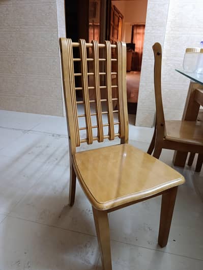 6 seater Dinning table