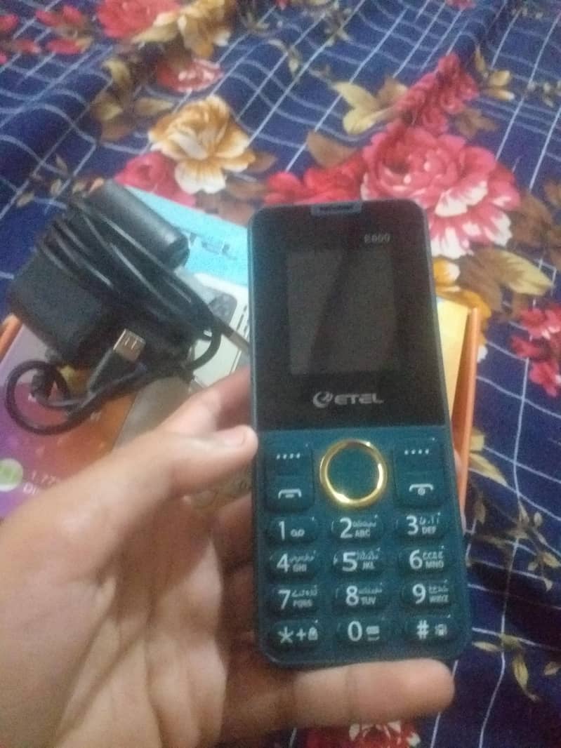 ITEL E600 JUST BOX OPEN 1