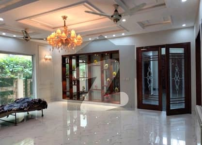 Bahria Town - Sector C House Sized 5 Marla Is Available
