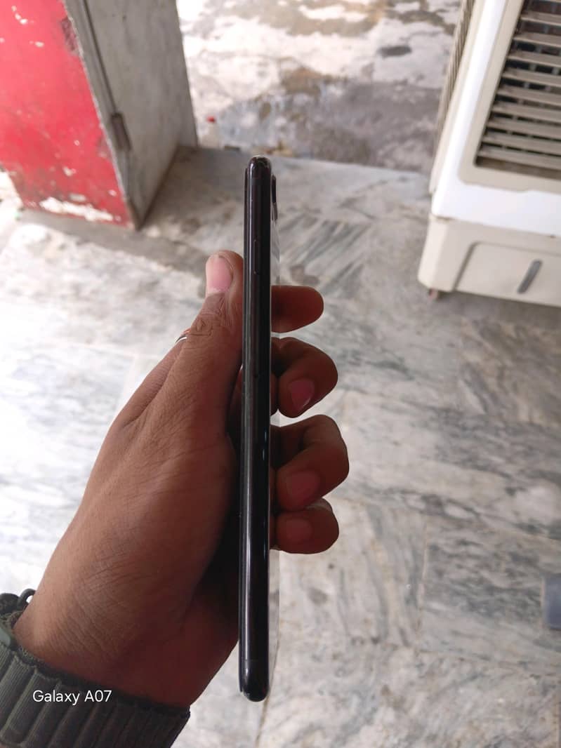 Apple iPhone 7 Plus 2