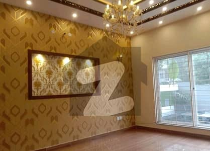 House Sized 10 Marla Is Available For Sale In Bahria Town - Sector C