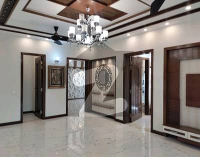 Ready To Buy A House 5 Marla In Lahore