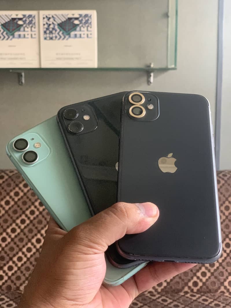 Apple iPhone 11 0