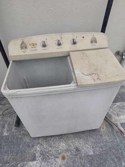 Super Asia washing machine +Spiner