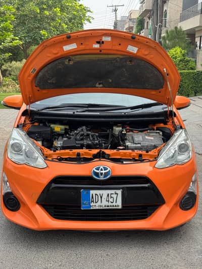 Toyota Aqua 2015