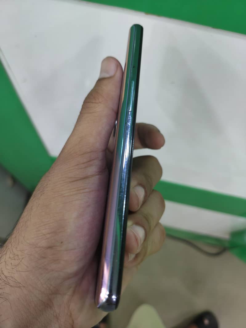 One Plus 9 4