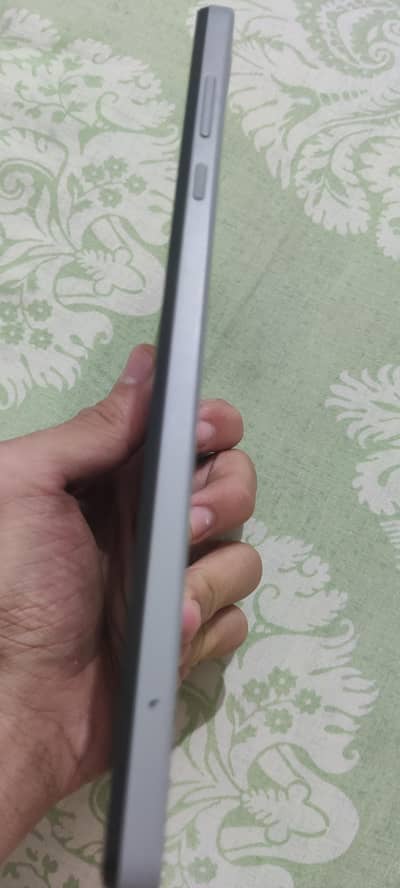Lenovo tab m8 4 gen