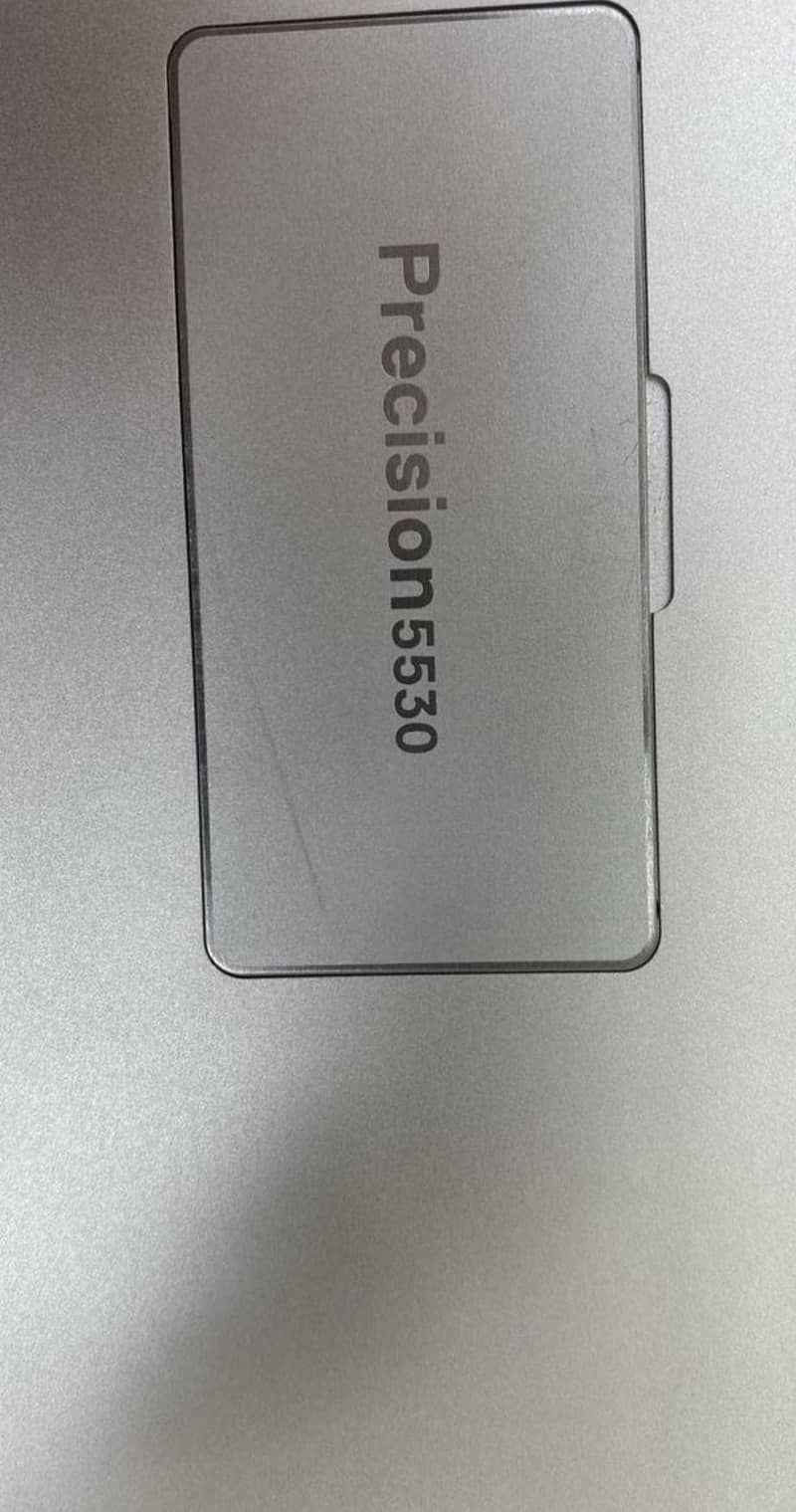 Dell precision 5530 1