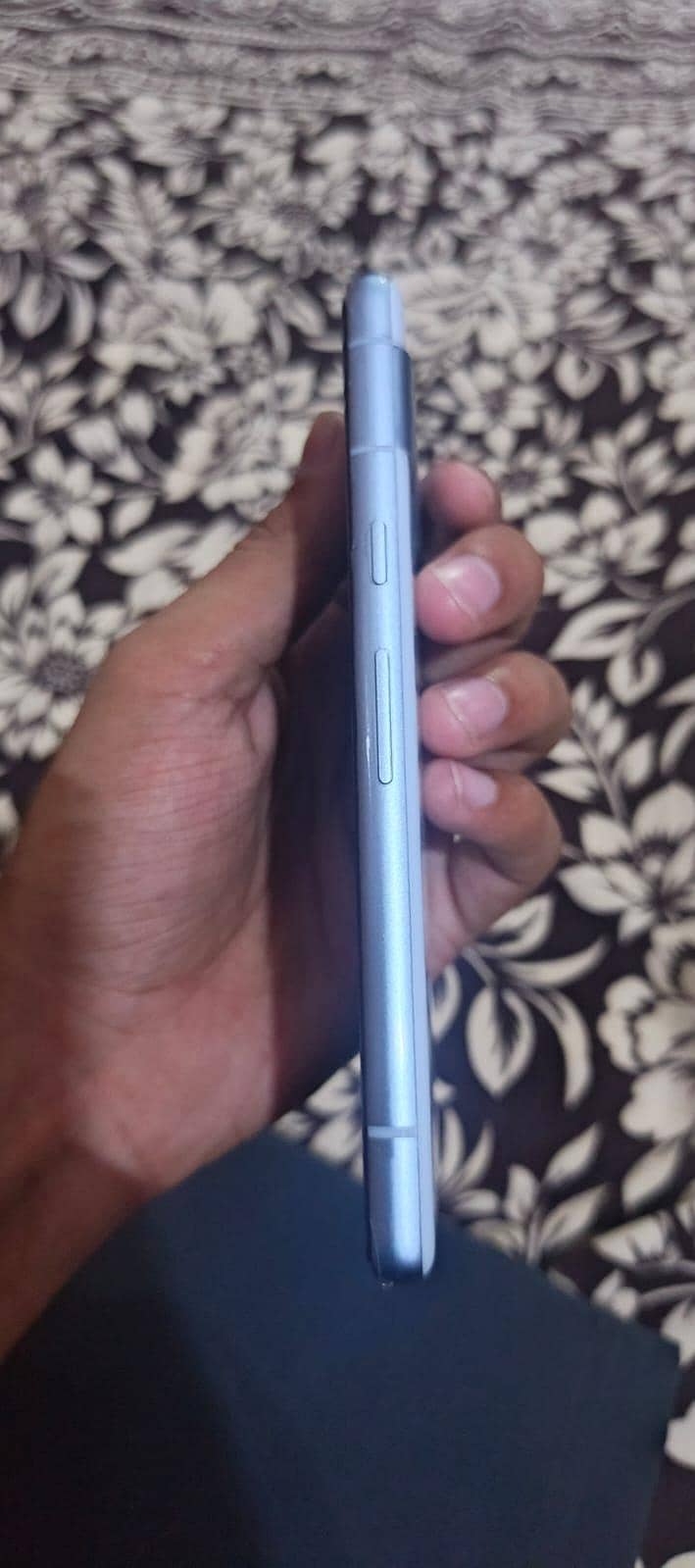 Google Pixel 7a 2